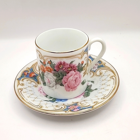 Vintage Andrea by Sadek Porcelain Floral Demitasse Cup & Saucer Made in Japan - Picture 1 of 10